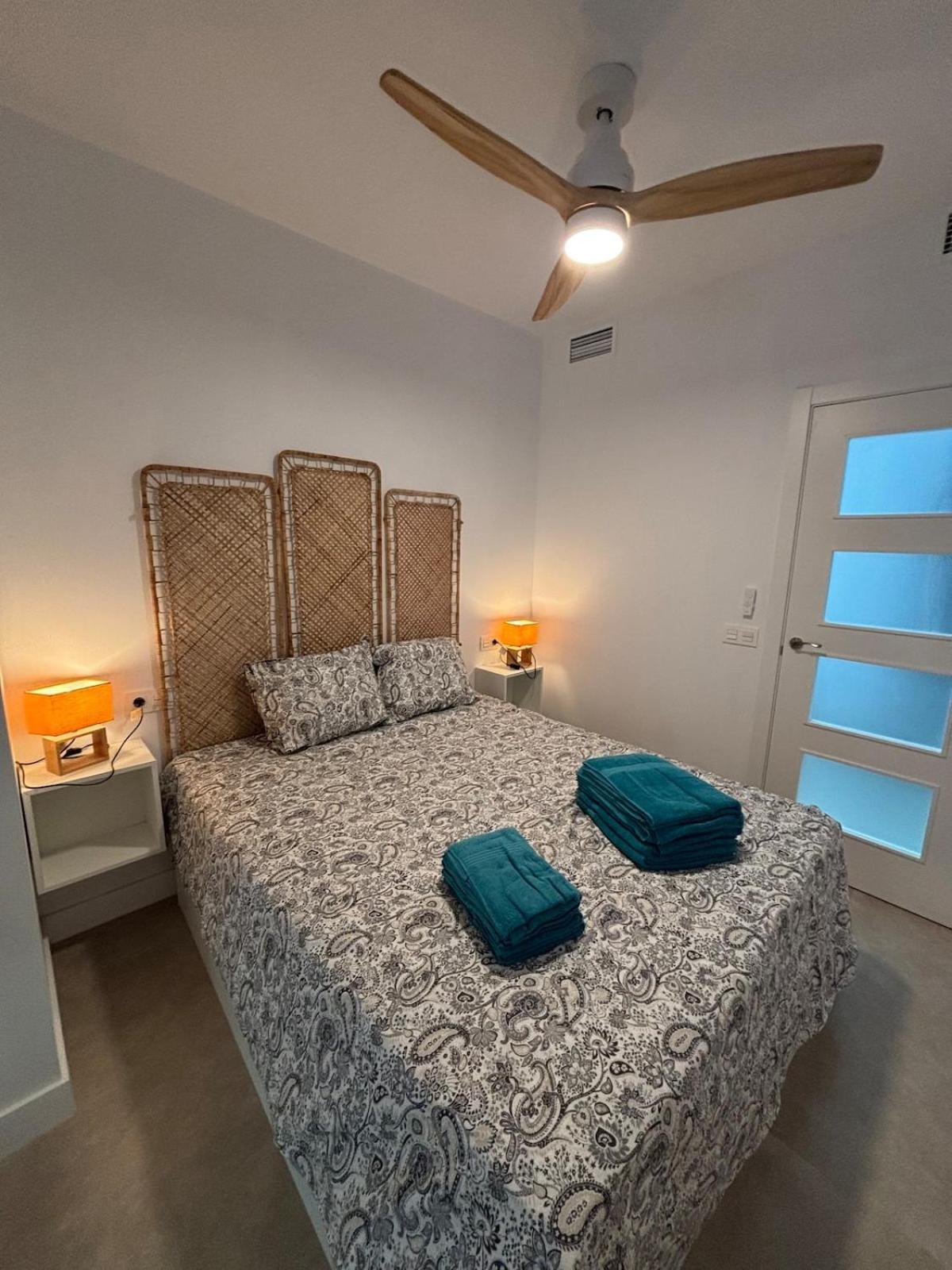 Nuevo! En El Centro! 1m Metro, Zambrano Y Con Parking Apartamento *