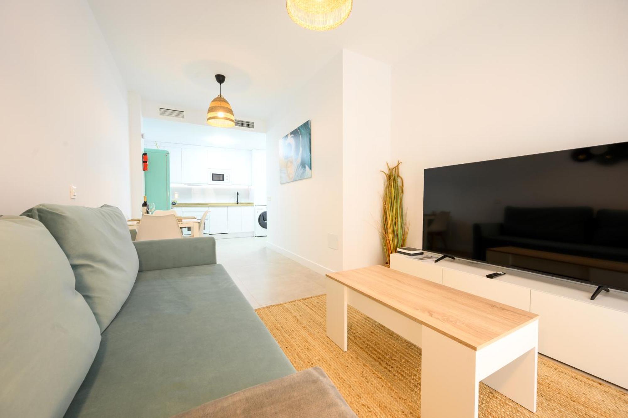 Apartamento Nuevo! En El Centro! 1m Metro, Zambrano Y Con Parking *