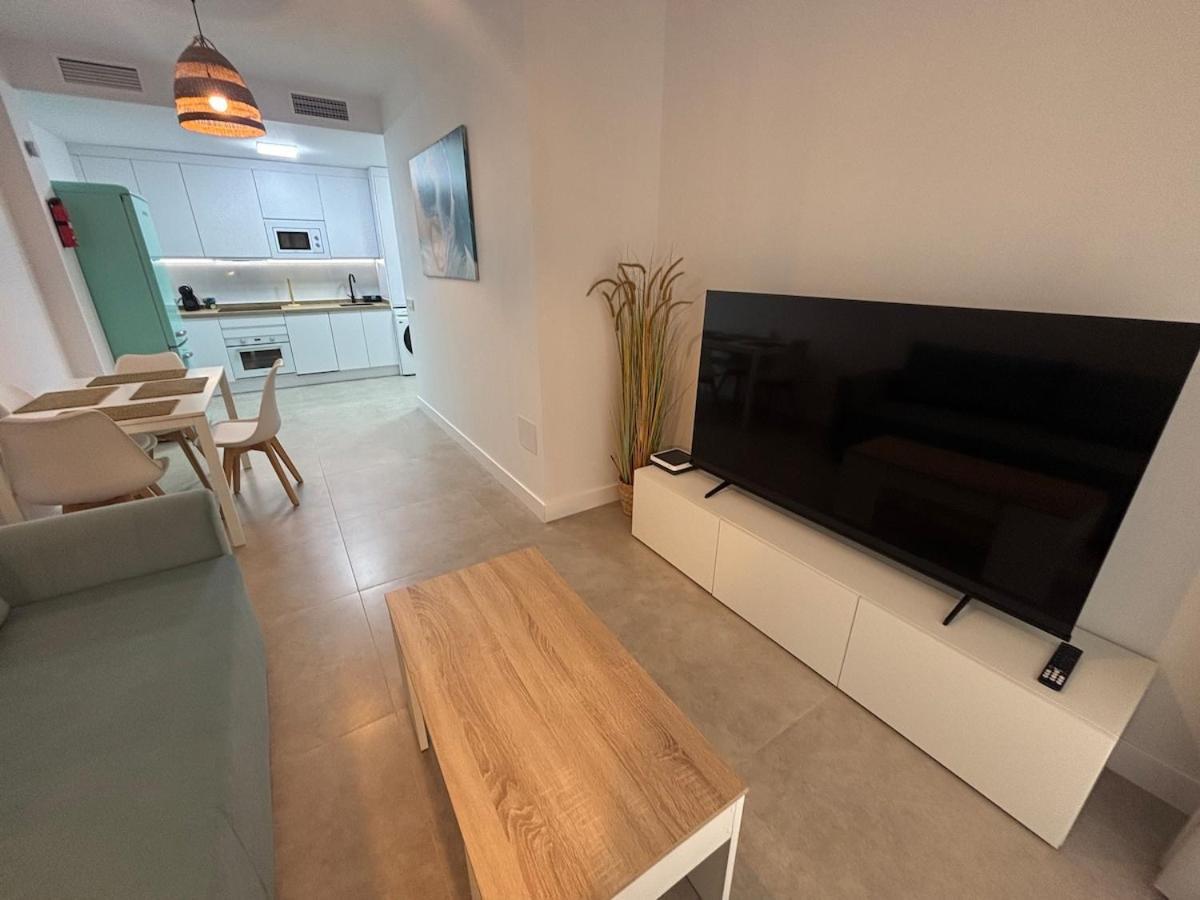 Apartment Nuevo! En El Centro! 1m Metro, Zambrano Y Con Parking Málaga