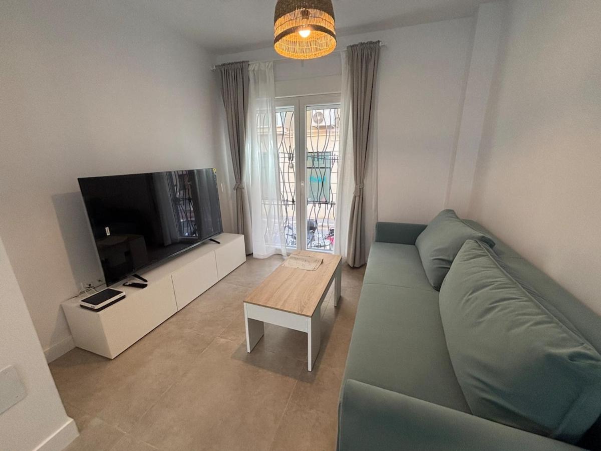 Apartment Nuevo! En El Centro! 1m Metro, Zambrano Y Con Parking Málaga