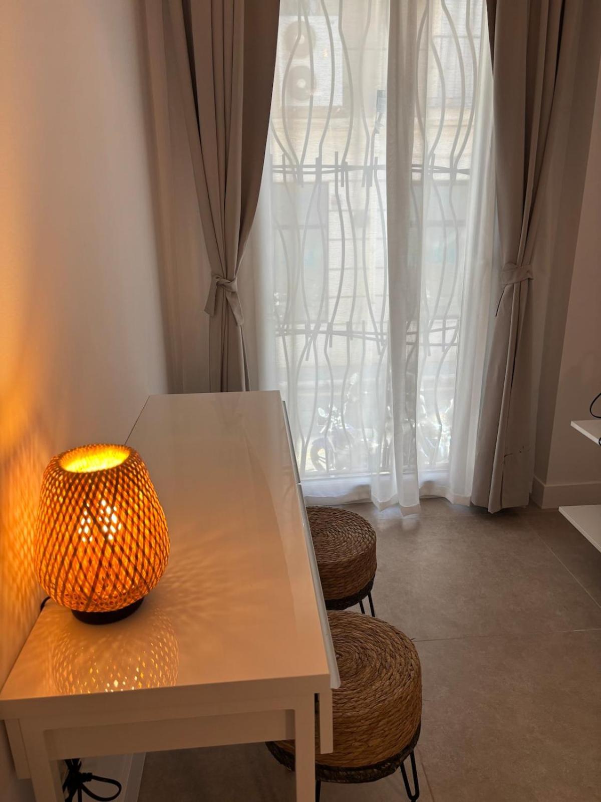 Apartment Nuevo! En El Centro! 1m Metro, Zambrano Y Con Parking Málaga