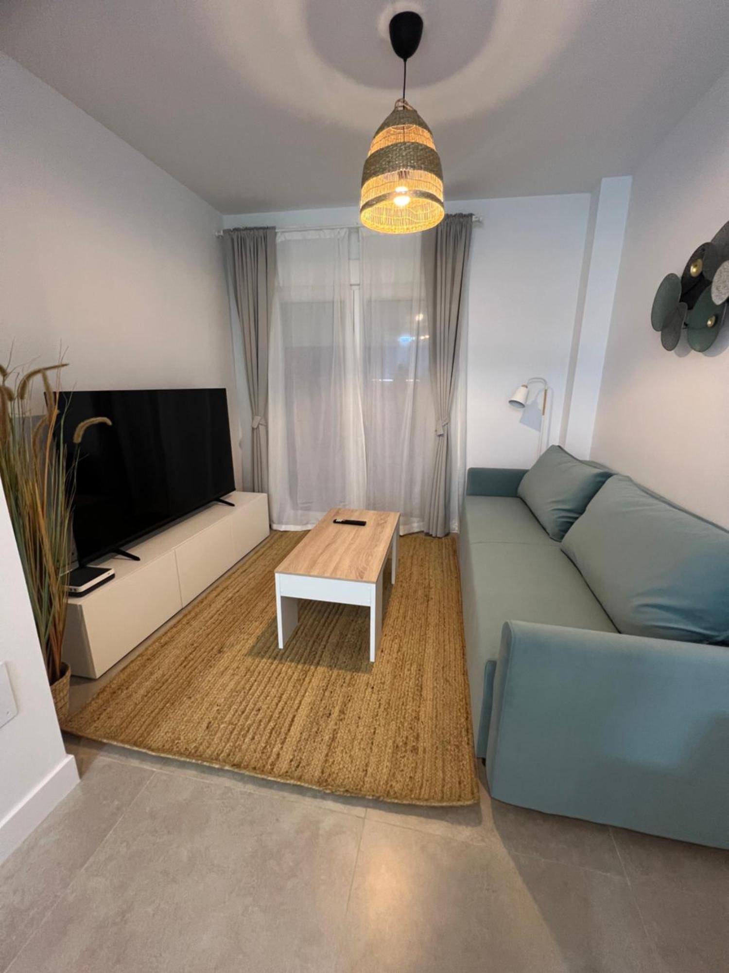 Apartment Nuevo! En El Centro! 1m Metro, Zambrano Y Con Parking Málaga